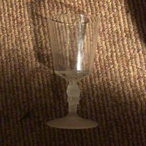 Glass looks like Lalique